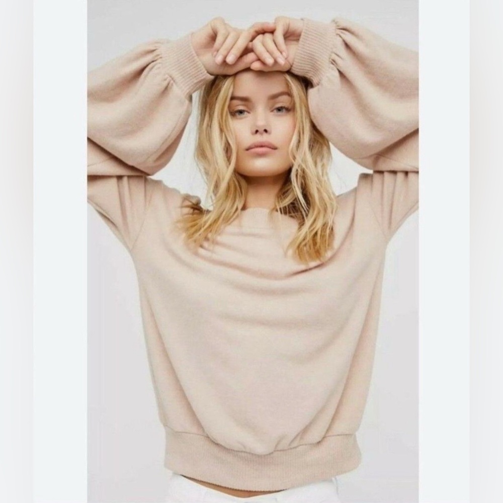 NWT Free People TGIF Pullover in Almond